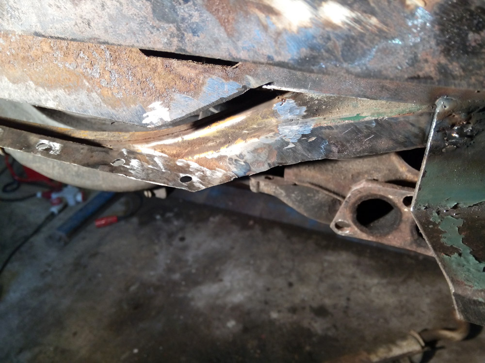 motorplåt tätning.jpg, 200.86 kb, 1000 x 750