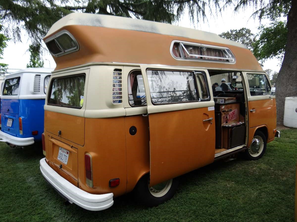 Hi-top.jpg, 223.83 kb, 1200 x 900