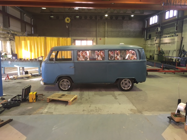 bussss.JPG, 102.92 kb, 640 x 480