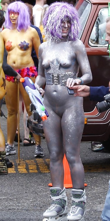 tumblr_mp0yhdrERW1st1df7o1_500[1].jpg, 89.61 kb, 375 x 750