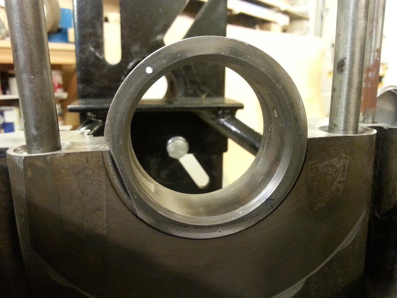 SPG borrat hål.jpg, 93.67 kb, 1327 x 995