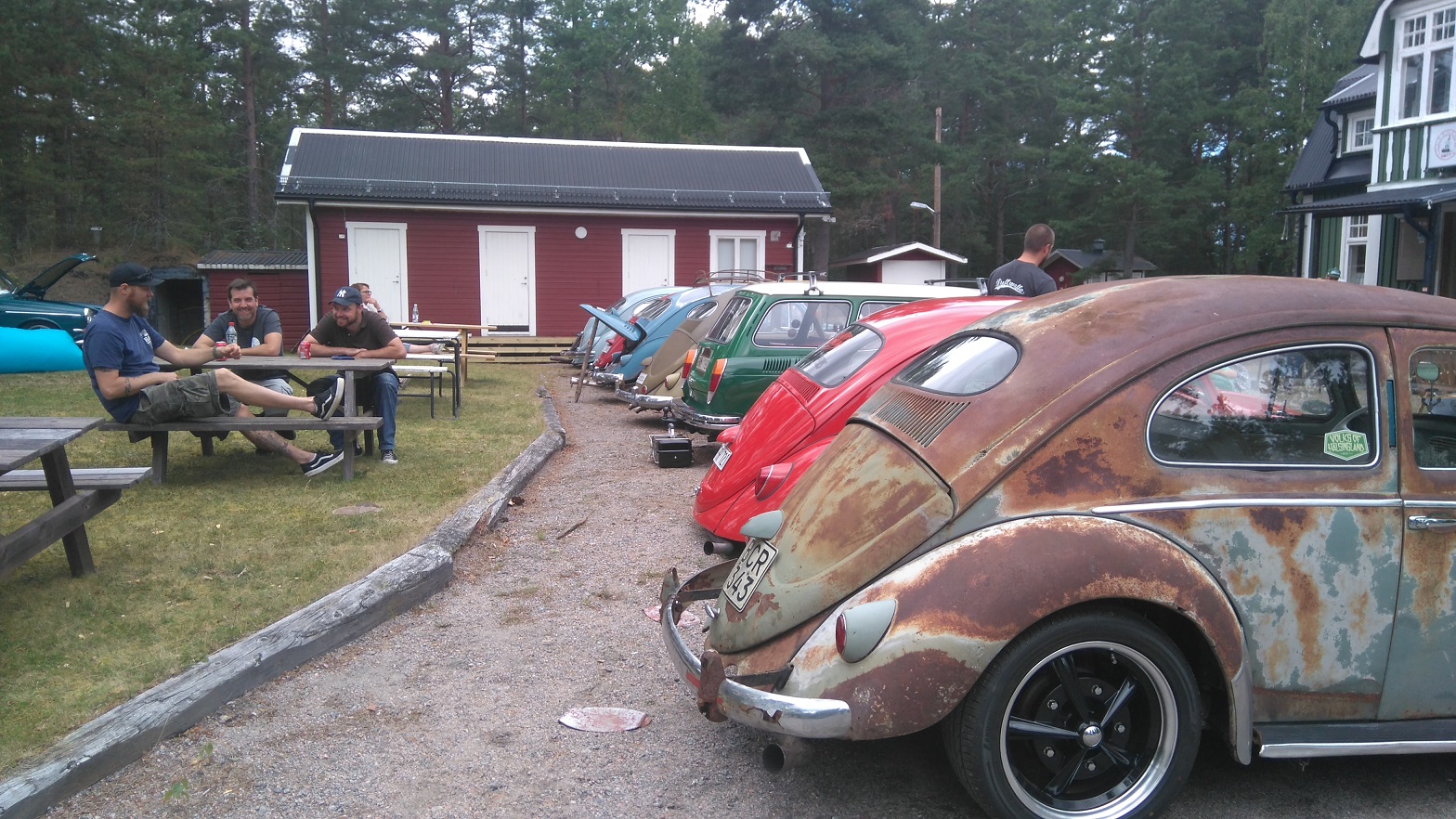 ecm3.jpg, 602.84 kb, 1568 x 882