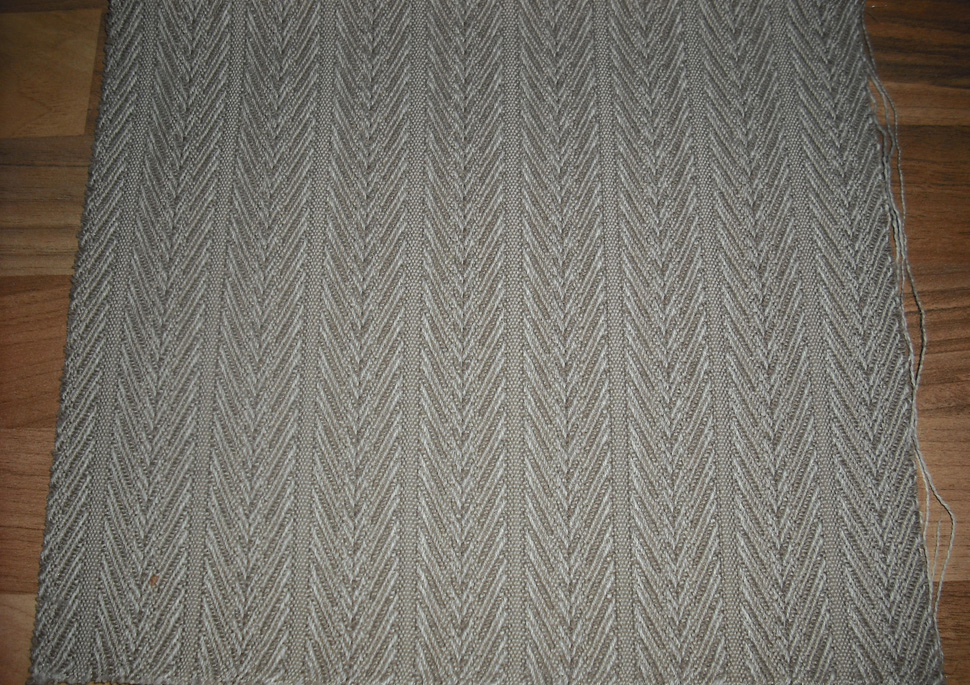 samma färg fast grå.jpg, 432.98 kb, 970 x 685