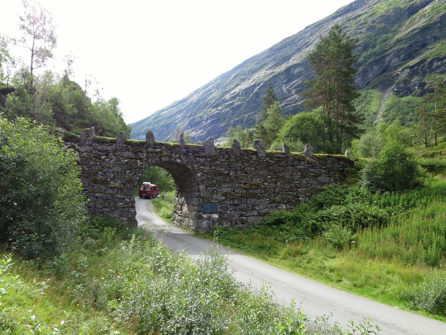 Boxerville_Små_0-12.jpg, 312.96 kb, 900 x 675