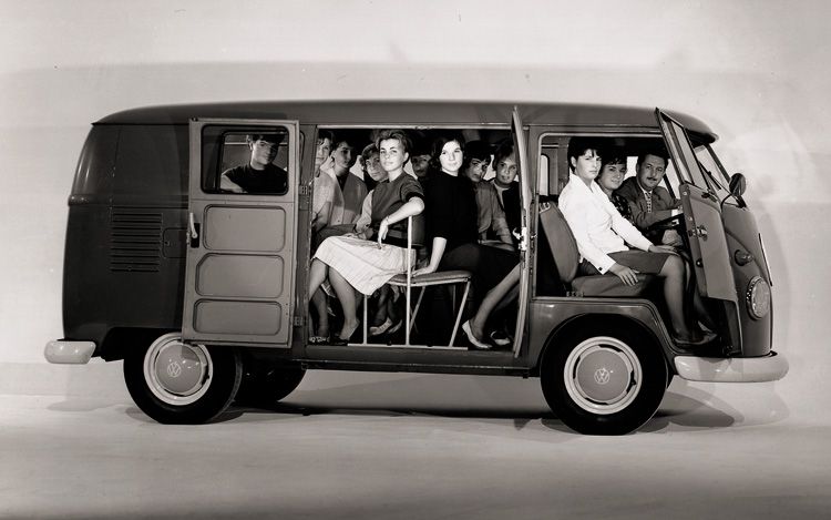 passengers.jpg, 50.22 kb, 750 x 469