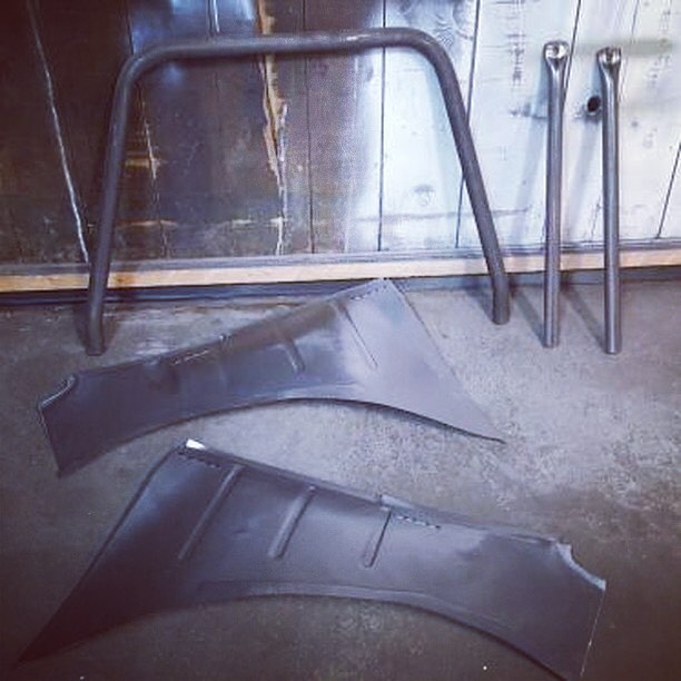 race gear.jpg, 62.76 kb, 612 x 612