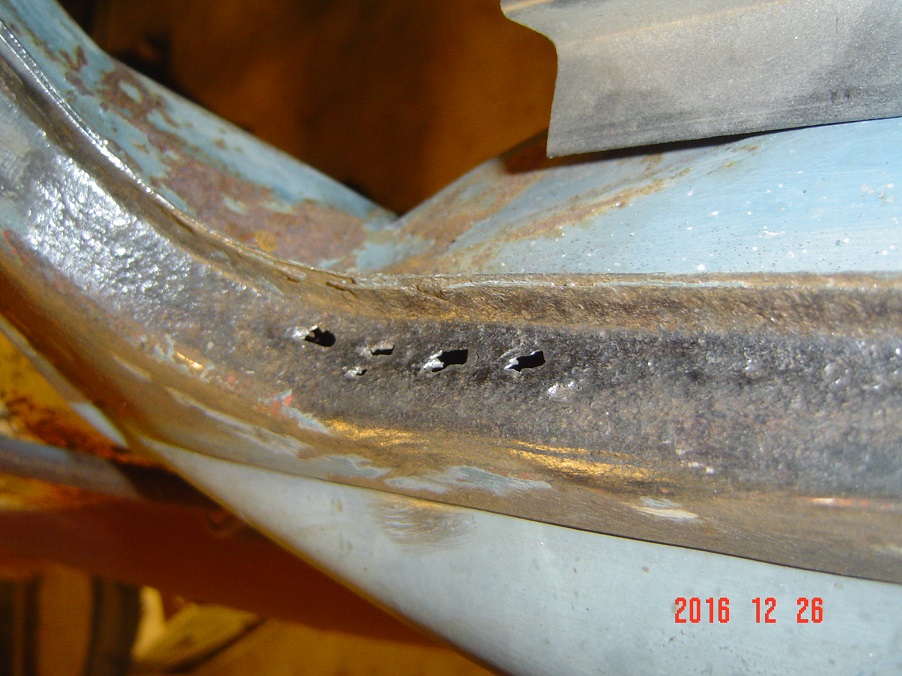 010.JPG, 216.35 kb, 902 x 676