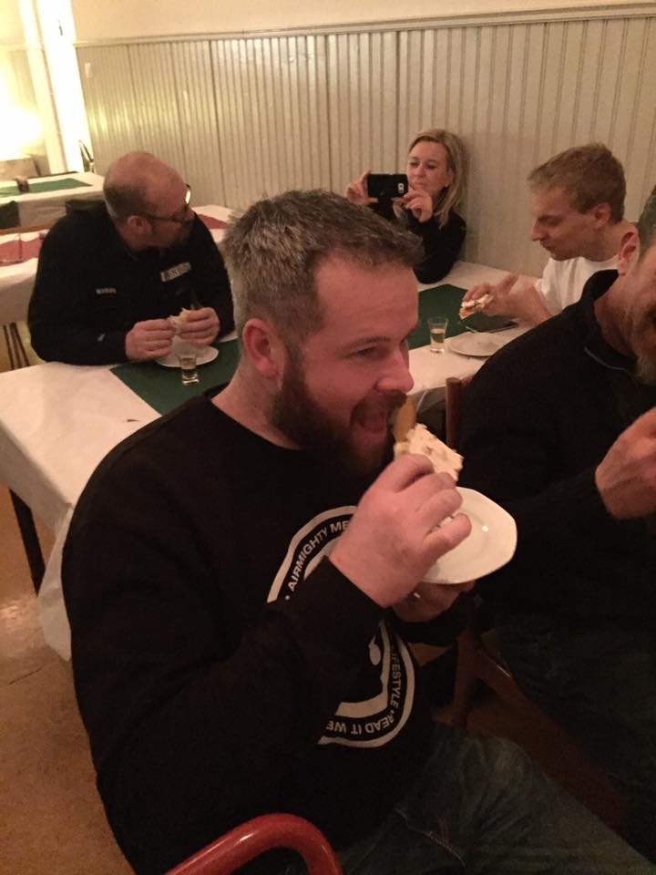 16425838_1256186657780684_4153698763685996266_n.jpg, 56.5 kb, 720 x 960