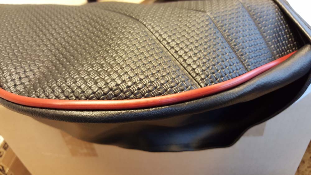 SätesklädselNotch.jpg, 93.07 kb, 1000 x 563