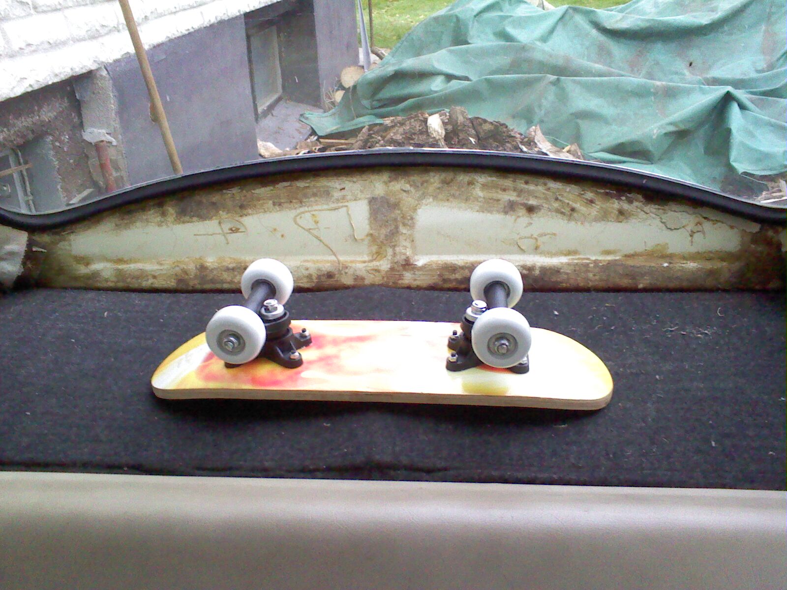 skateboard.jpg, 285.51 kb, 1600 x 1200