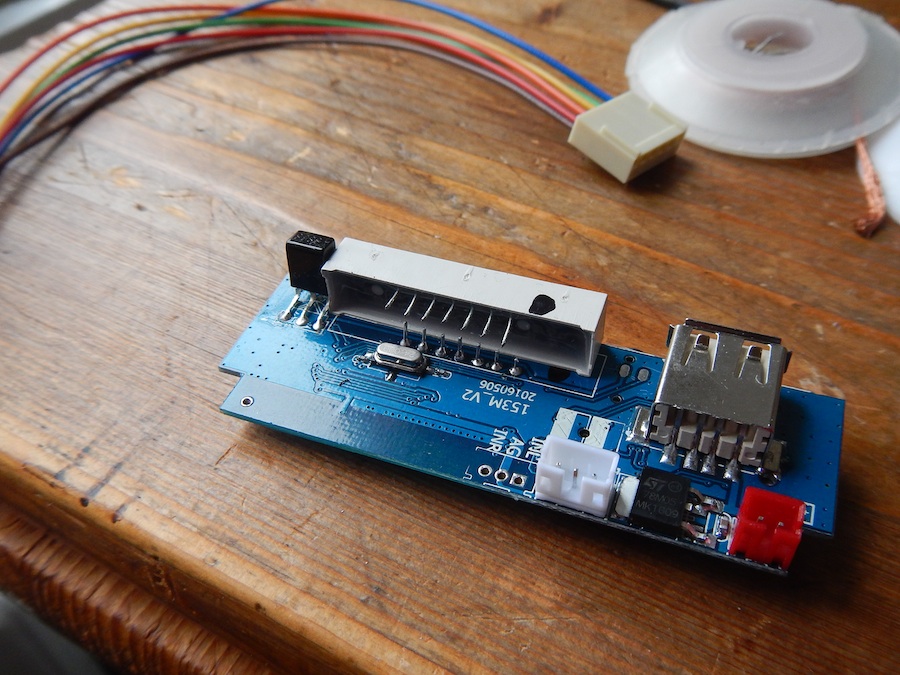 MP3-unit_before-desoldering.jpg, 220.29 kb, 900 x 675