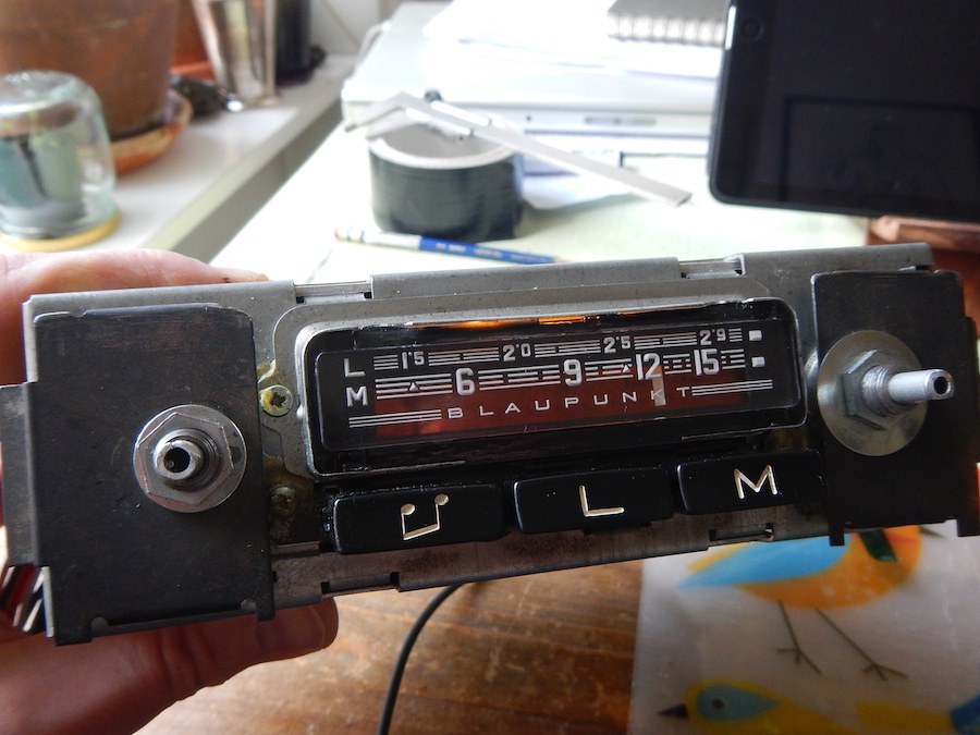 display_on_front_off.jpg, 170.85 kb, 900 x 675