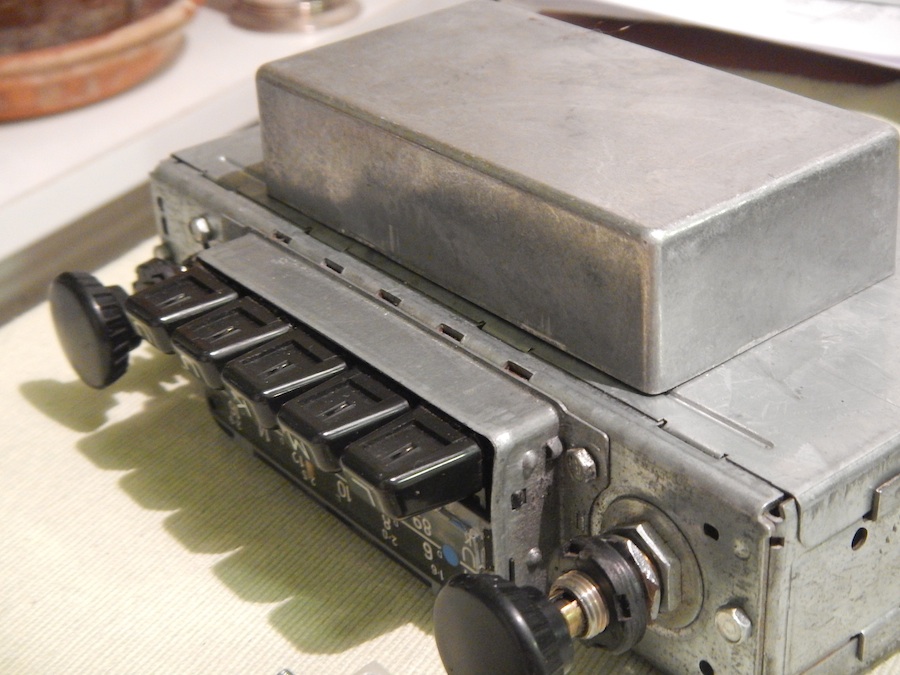 Låda_under_frankfurt.jpg, 178.44 kb, 900 x 675