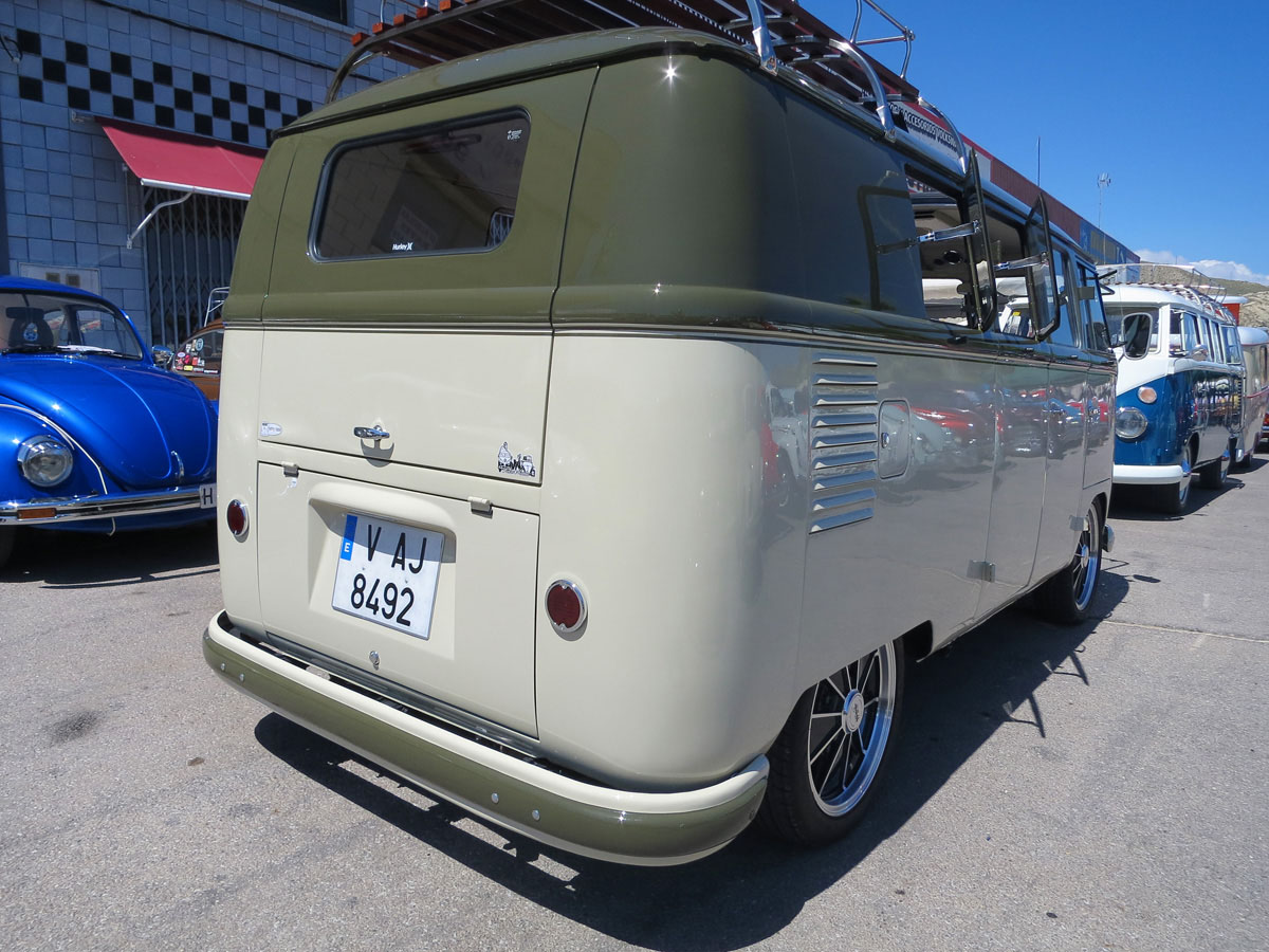 barndoor-vw-spanien.jpg, 246.46 kb, 1200 x 900