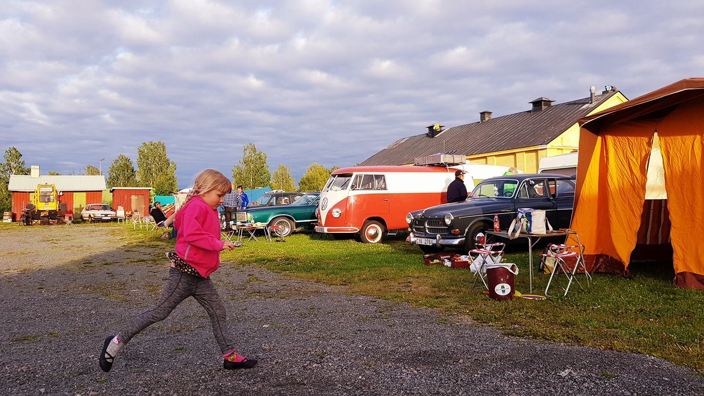 20157625_10155429385572295_1745953530855062392_o.jpg, 280.21 kb, 1440 x 810