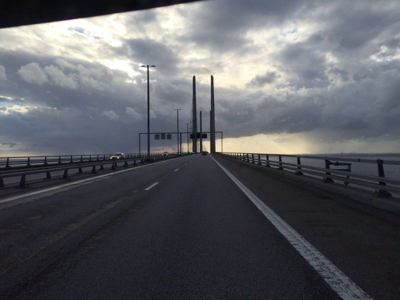 Måste bilden på bron.jpg, 59.52 kb, 800 x 600