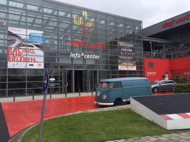 Utanför Ringwerk.jpg, 104.67 kb, 800 x 600