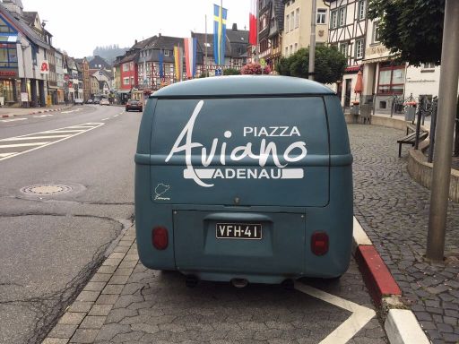 Aviano logo.jpg, 57.6 kb, 512 x 384