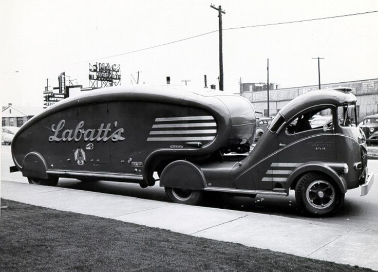1939 Dodge delivery truck.jpg, 59.68 kb, 736 x 529