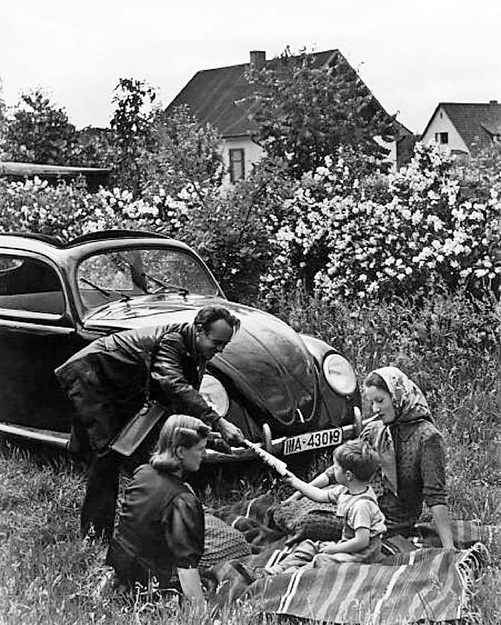 25659423_2048199405464237_5486257269406980452_n.jpg, 132.53 kb, 707 x 882