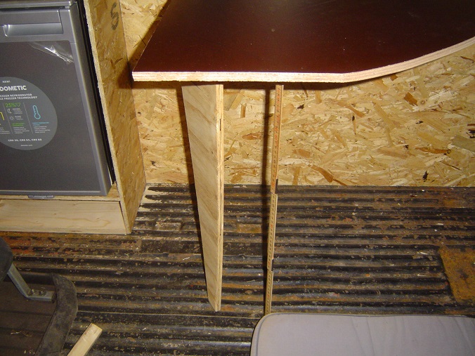 002.JPG, 163.23 kb, 676 x 507