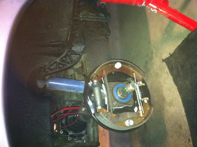 bromsar bak.JPG, 85.63 kb, 640 x 478