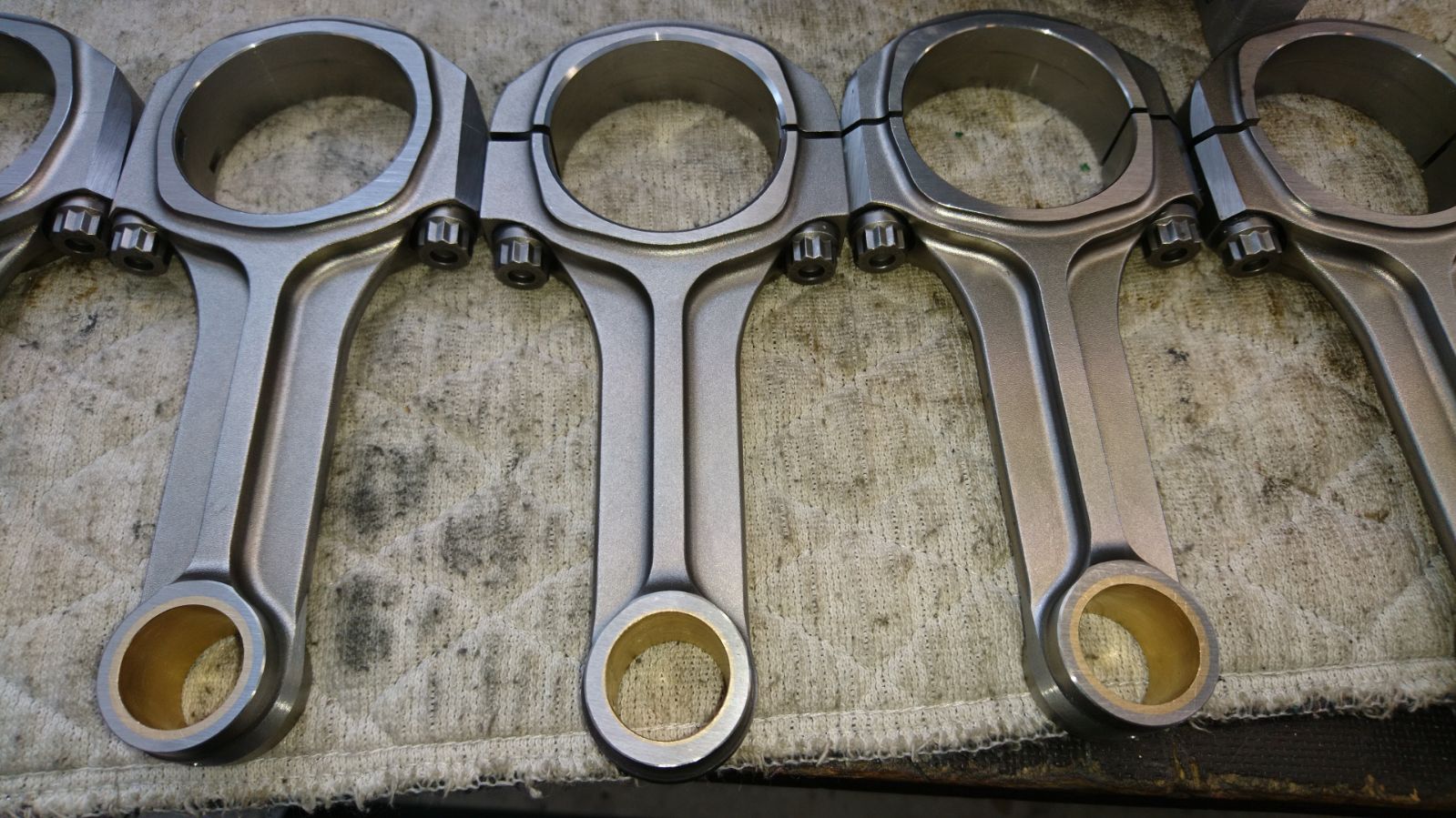 002.jpg, 277.58 kb, 1599 x 899