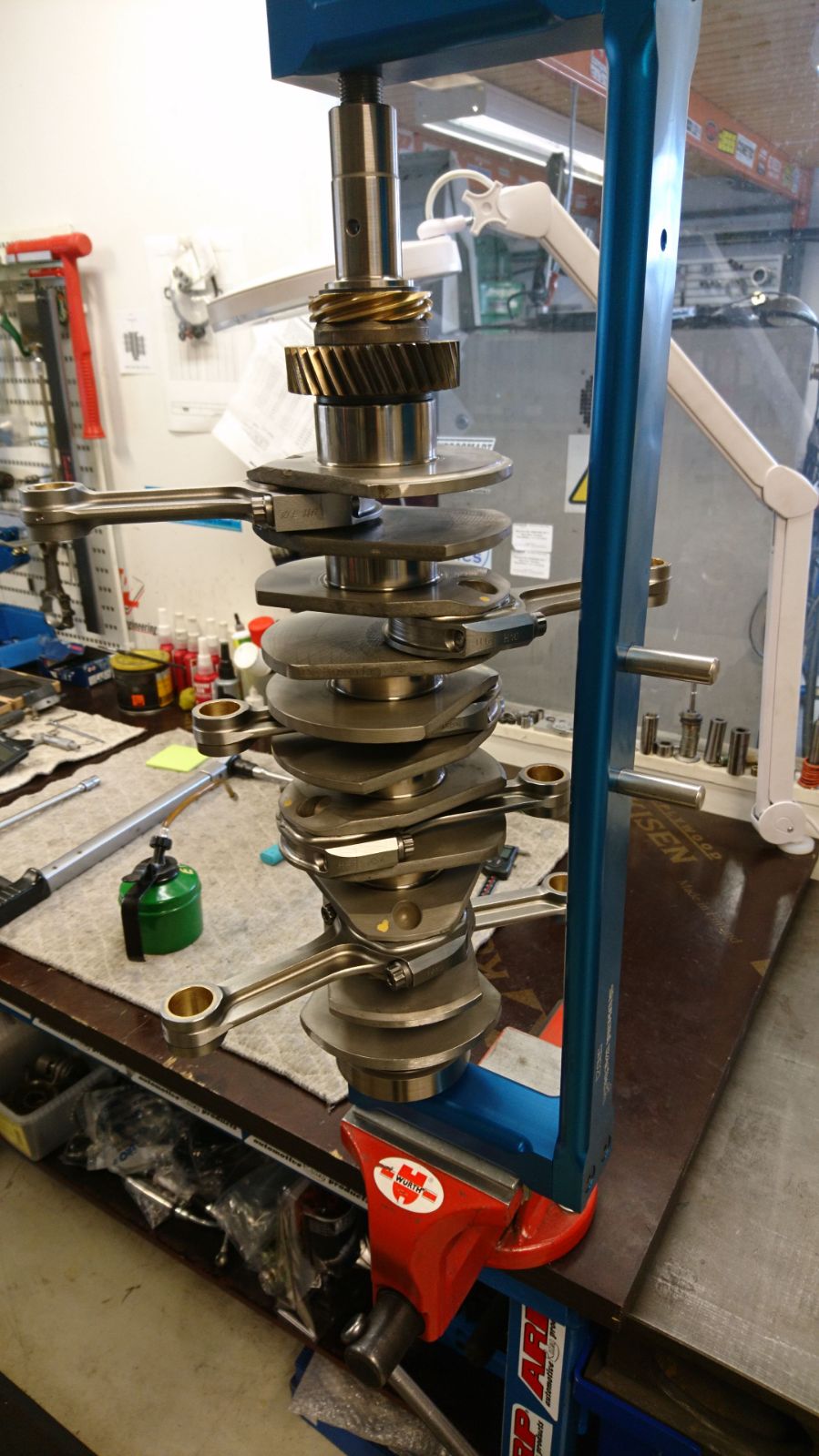 003.jpg, 199.51 kb, 899 x 1599