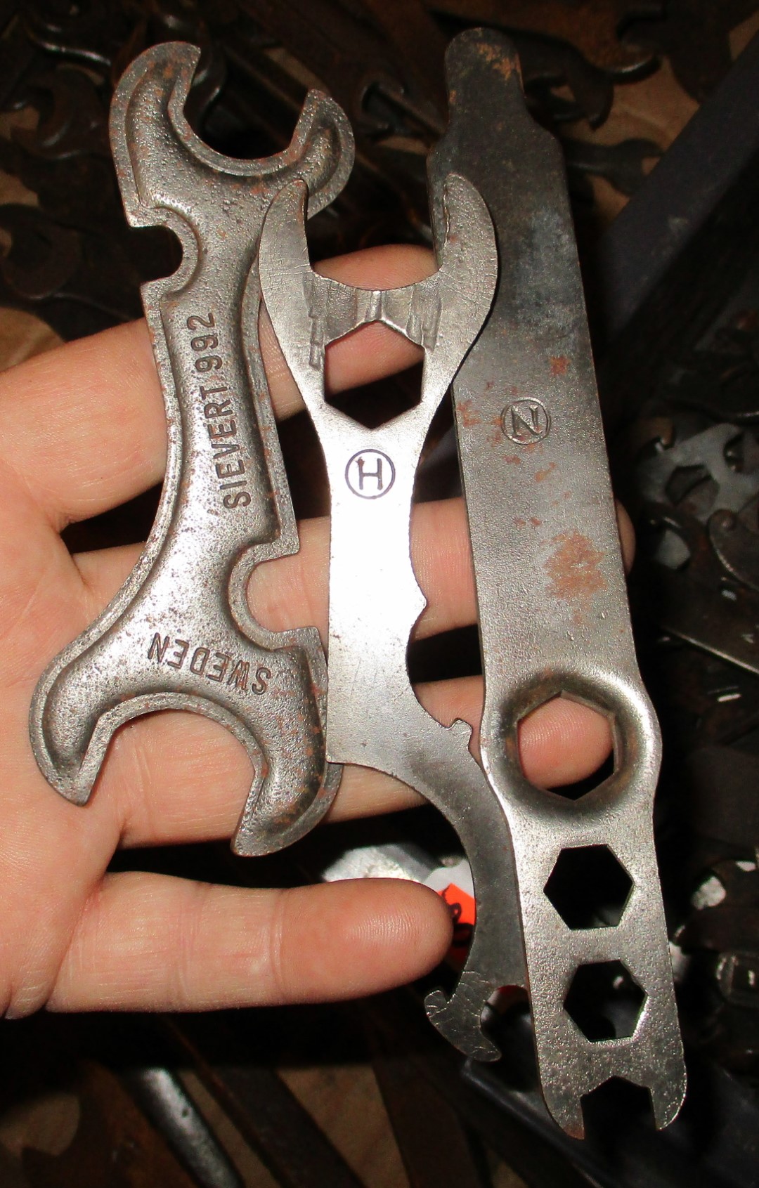 IMG_1313b (Large).jpeg, 430.35 kb, 1080 x 1691