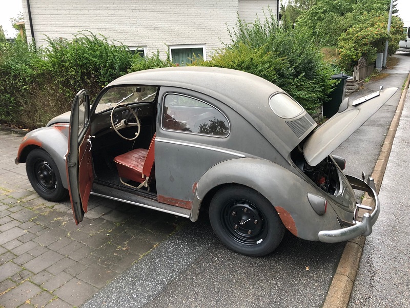 På trottoaren.jpg, 254.53 kb, 800 x 600