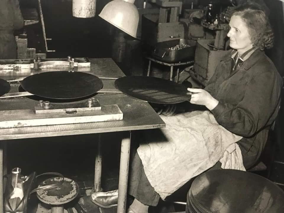 42716169_1985547064801160_3481445536031047680_n.jpg, 58.14 kb, 960 x 720