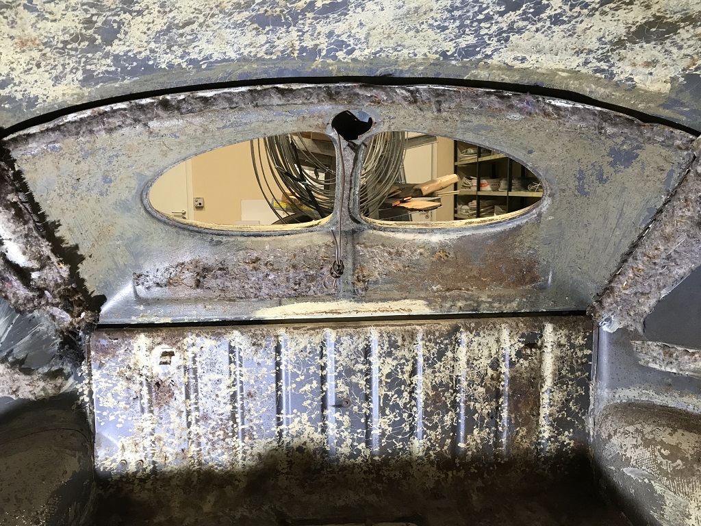 Kaross insida 2.JPG, 467.7 kb, 1024 x 768