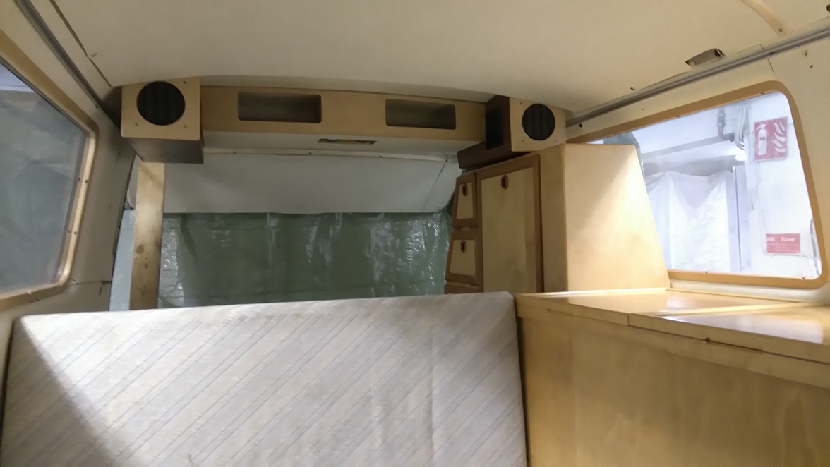 DSC_0005b.jpg, 133.9 kb, 1176 x 662