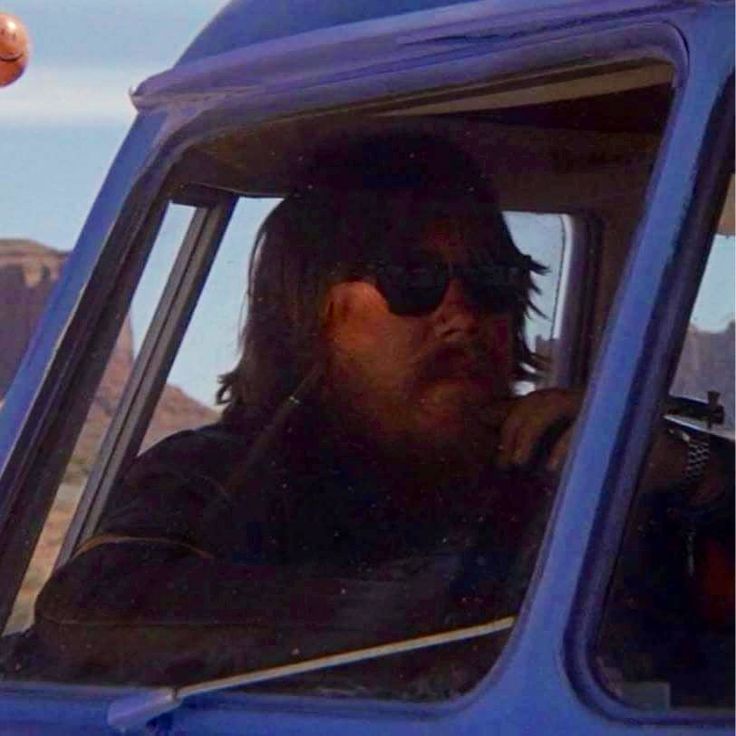 MV5BMjI3YjQ5ZWYtNTExNi00MDU3LThlYjktMTA2NmQxODEwMDU3XkEyXkFqcGdeQXVyNjI2ODc2MjQ@._V1_.jpg, 57.67 kb, 736 x 736