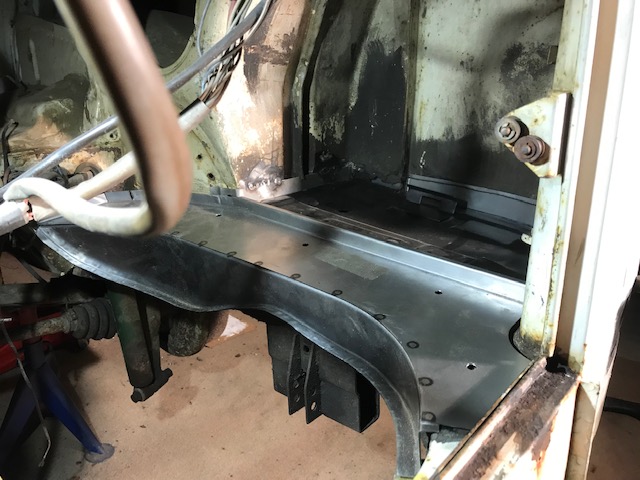 vw bay högersida.jpg, 96.47 kb, 640 x 480