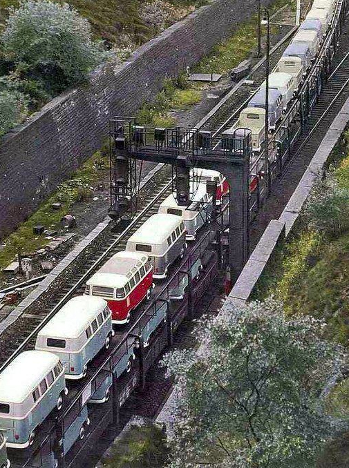 The A Train.jpg, 385.89 kb, 505 x 678