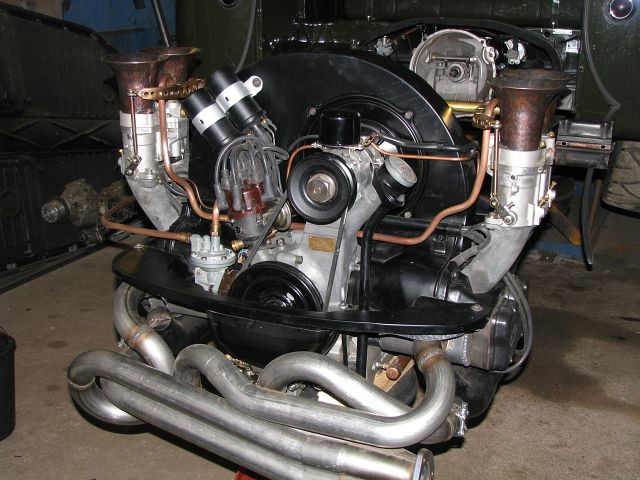 vw-bus-fokker-motor-aufbau-086 (1) motor.jpg, 67.3 kb, 640 x 480
