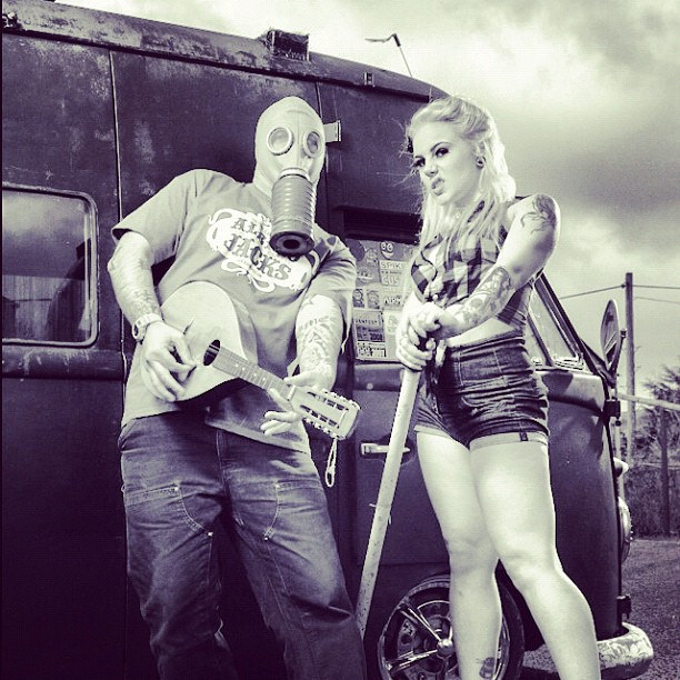 315.jpg, 126.1 kb, 612 x 612