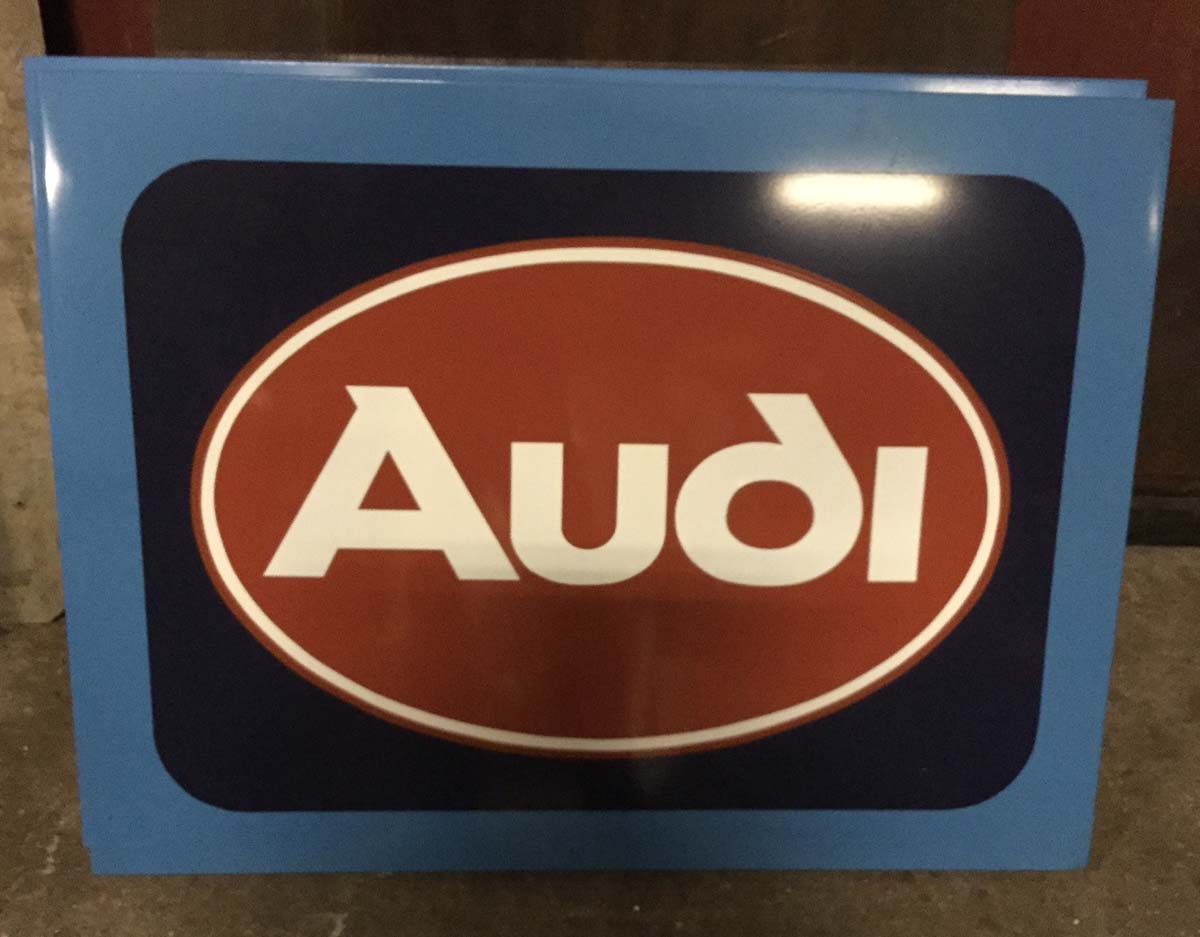 Audi.jpg, 94.04 kb, 1200 x 937