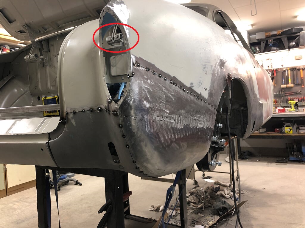 Victors Ghia Tanklock.jpg, 189.24 kb, 1024 x 768