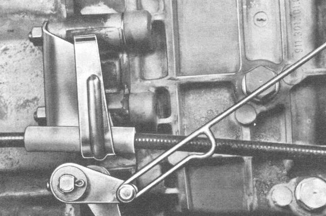 ClutchCable22b1086636787.jpg, 93.01 kb, 648 x 430