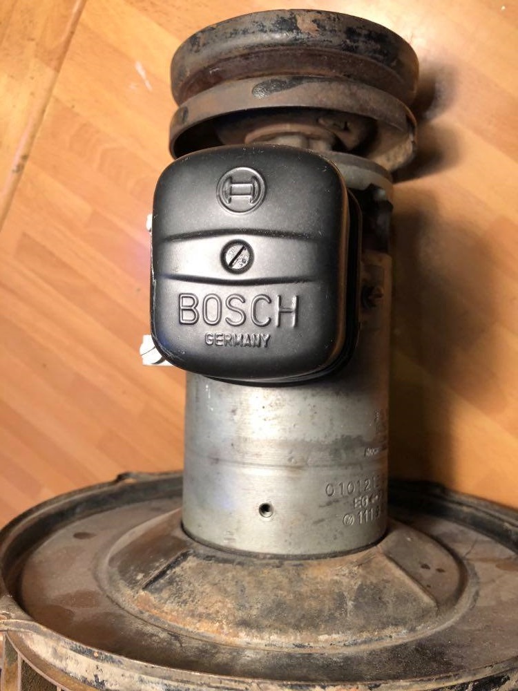 Bosch generator 6V 3.jpg, 177.38 kb, 750 x 1000