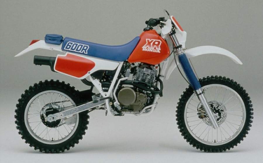 Honda-XR 600 R.jpg, 45.4 kb, 900 x 558