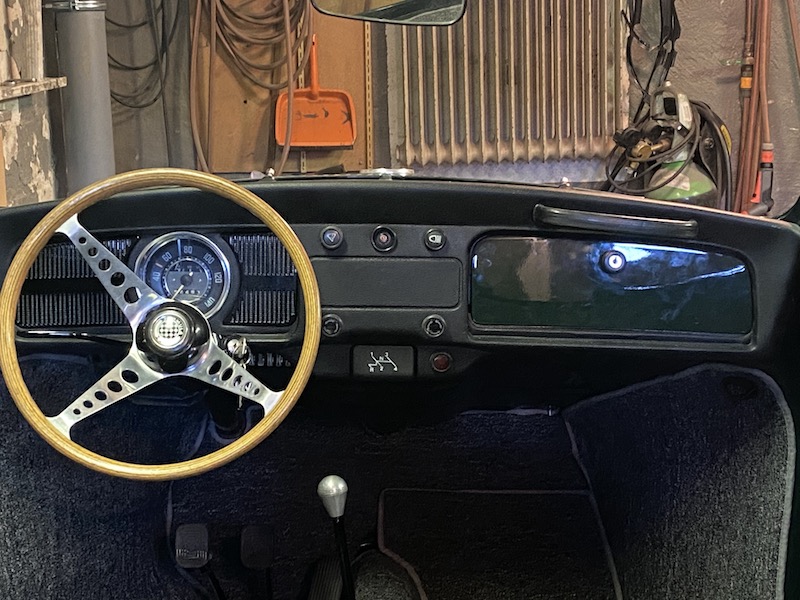 Instrumentpanel.JPG, 171.68 kb, 800 x 600