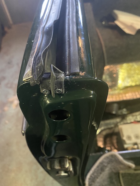 Främre gummi.JPG, 63.5 kb, 450 x 600