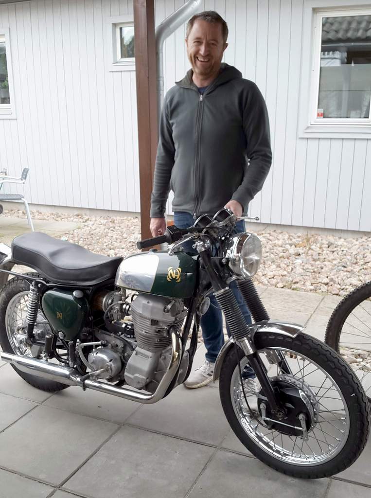 Mr G crop.JPG, 95.76 kb, 763 x 1024