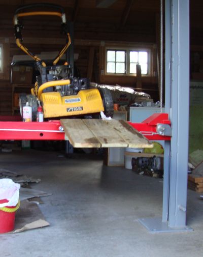 Grasklippare_pa_lyft.jpg, 29.67 kb, 400 x 505