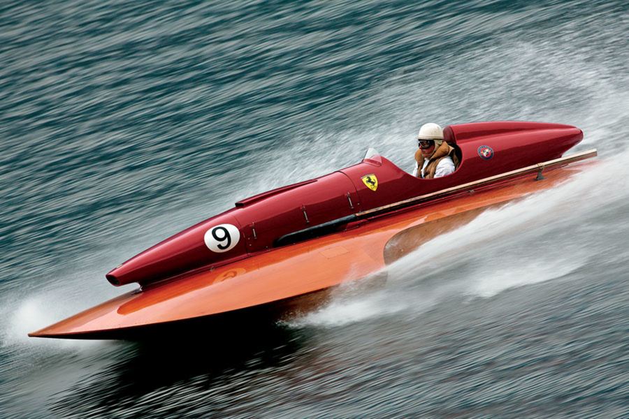 Ferrari boat 1.jpg, 112.38 kb, 900 x 600