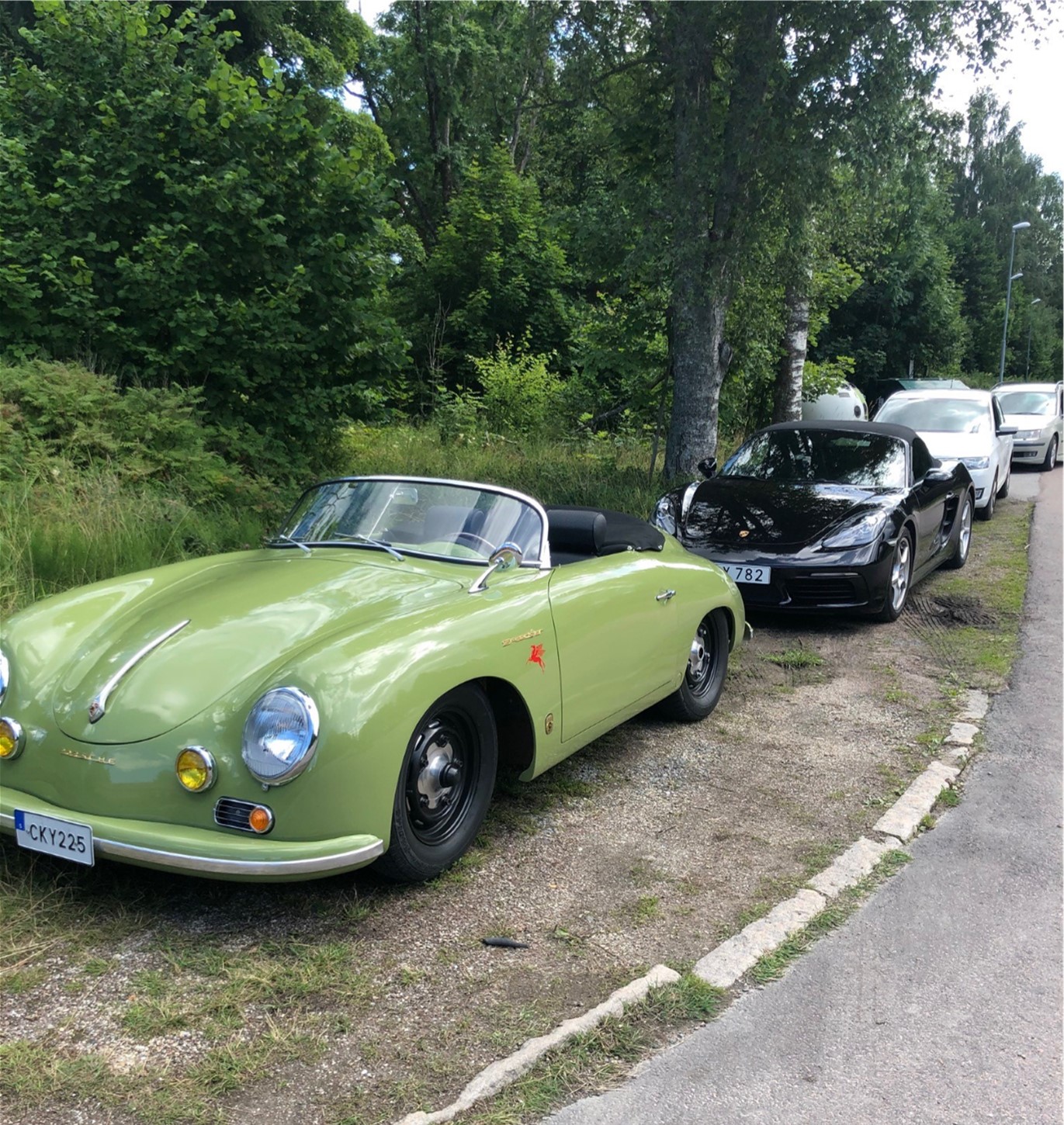 front.jpg, 642.57 kb, 1371 x 1450