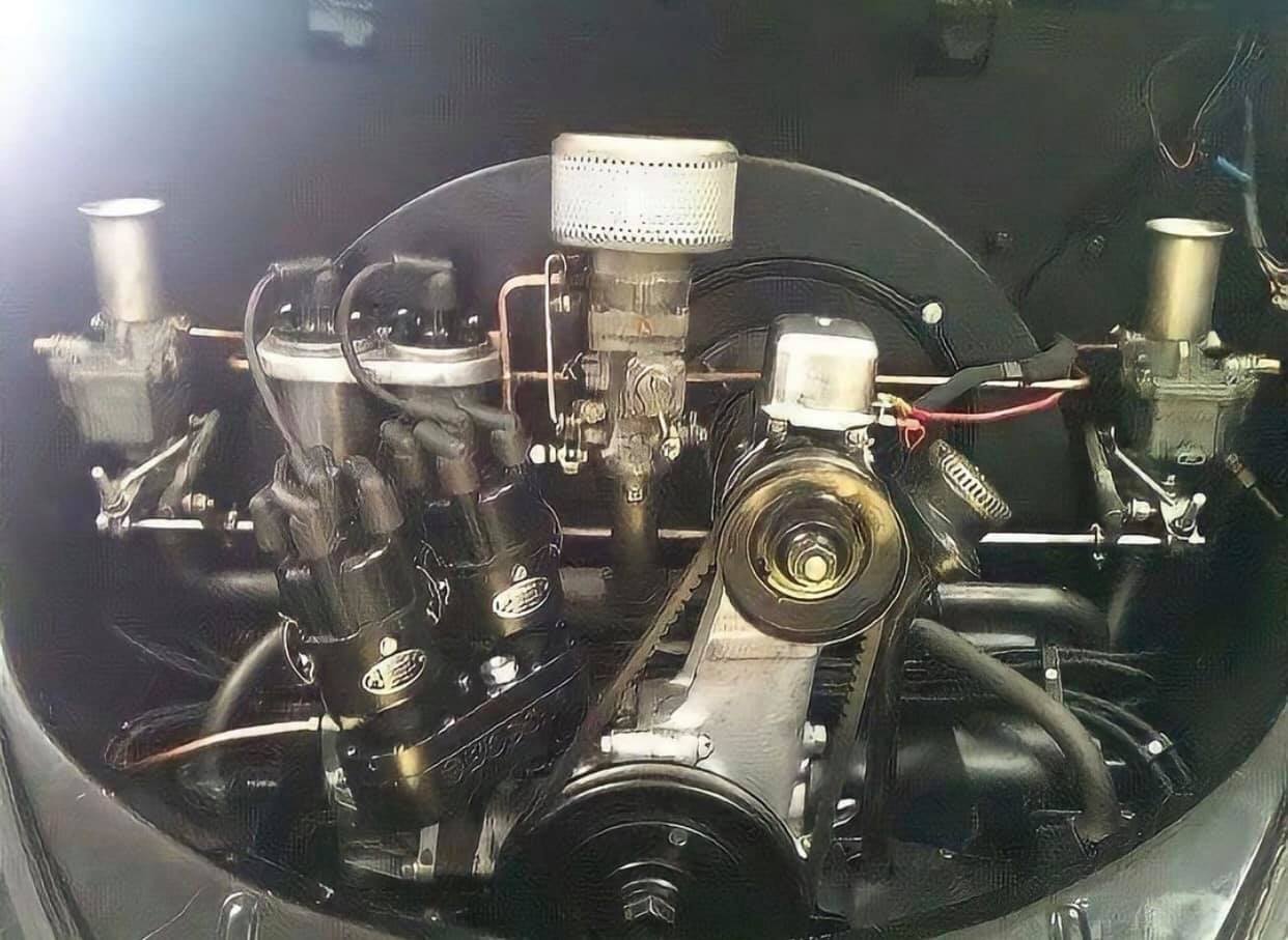 VW engine triple carb dual spark..jpg, 119.13 kb, 1242 x 907